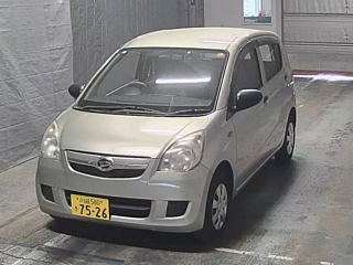 Daihatsu Mira 2011