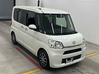 Daihatsu Tanto 2019