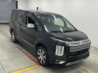 Mitsubishi Delica 2023