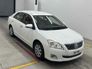 Toyota Premio 2013