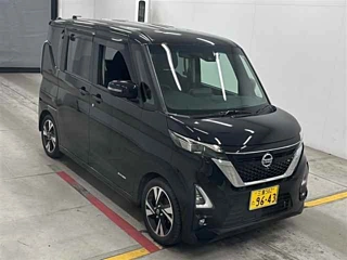 Nissan Roox 2020