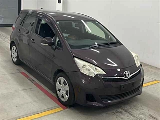 Toyota Ractis 2014