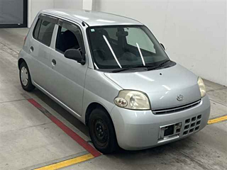 Daihatsu Esse 2009