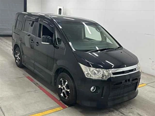 Mitsubishi Delica 2007