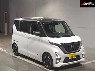 Nissan Roox 2020