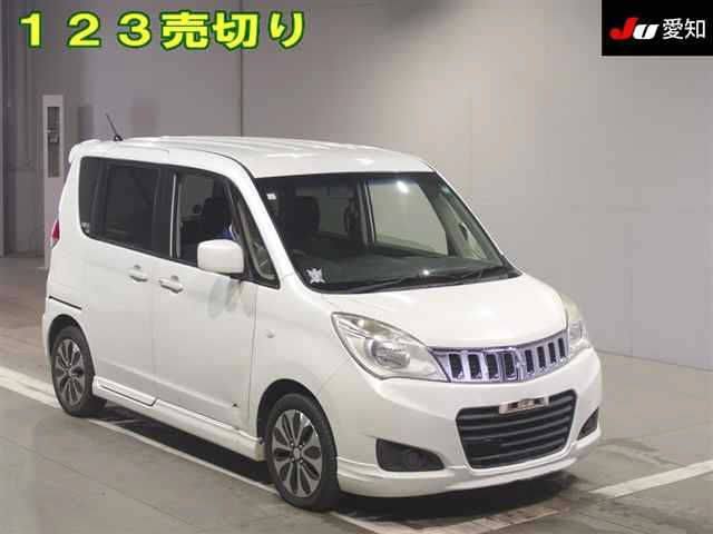 Mitsubishi Delica