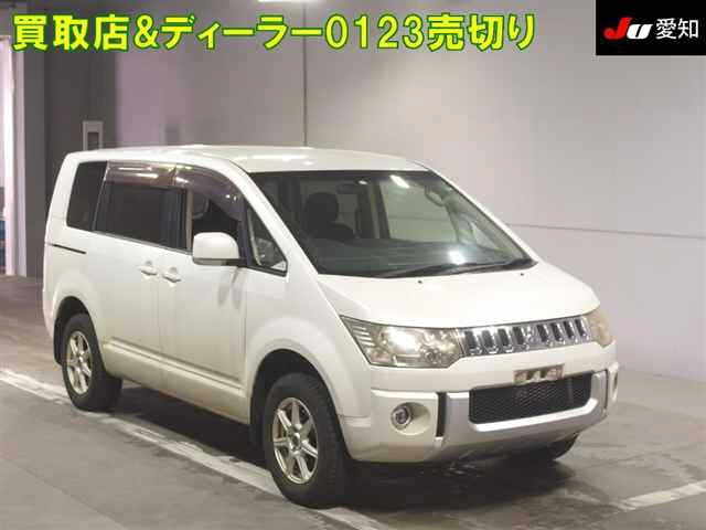 Mitsubishi Delica