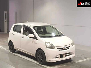 Daihatsu Mira 2012