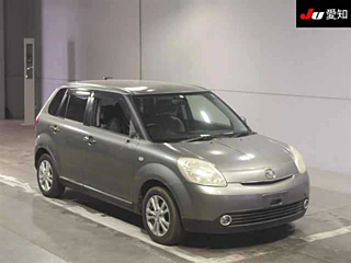 Mazda Verisa 2005