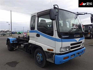 Isuzu Forward 2004