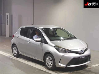 Toyota Vitz 2015