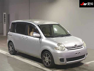 Toyota Sienta 2006