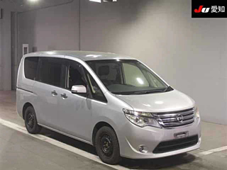 Nissan Serena 2015