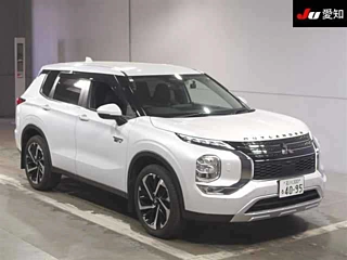 Mitsubishi Outlander 2024