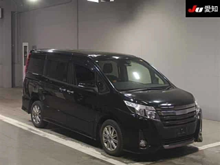 Toyota Noah 2016