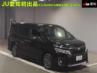 Toyota Voxy 2016