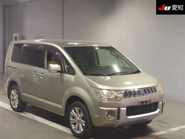 Mitsubishi Delica