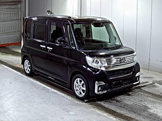 Daihatsu Tanto 2019