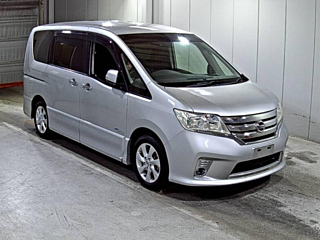 Nissan Serena 2013