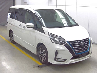 Nissan Serena 2020
