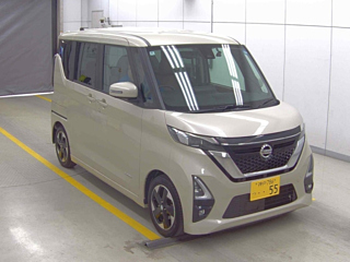 Nissan Roox 2020