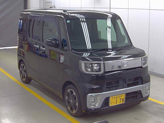 Daihatsu Wake 2014
