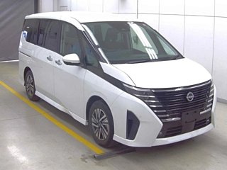 Nissan Serena 2023