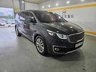KIA CARNIVAL 2018