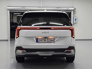 KIA CARNIVAL 2024