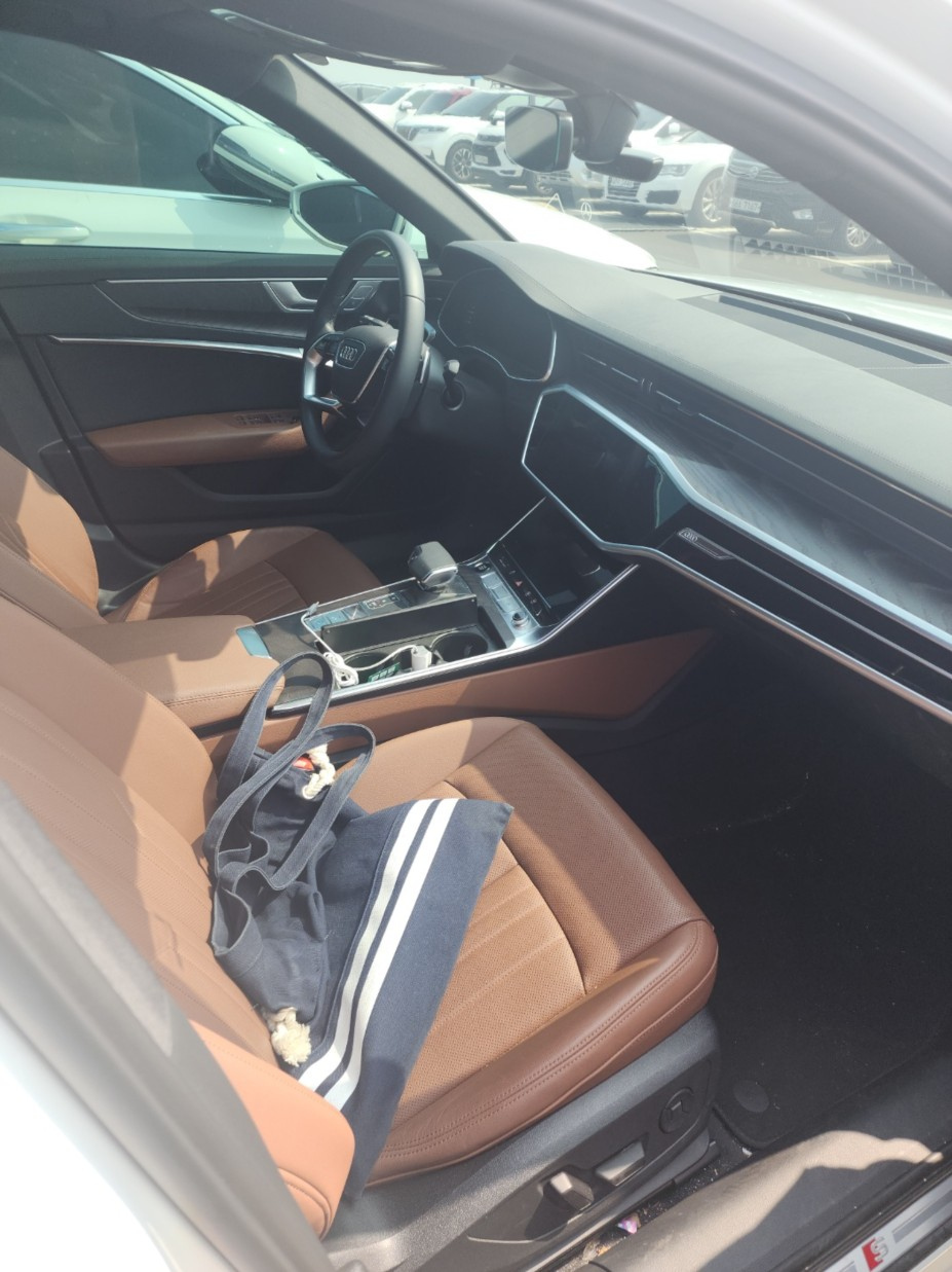AUDI A6 C8 2022