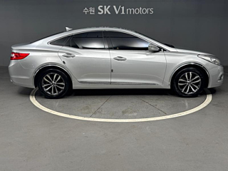 HYUNDAI GRANDEUR HG 2012