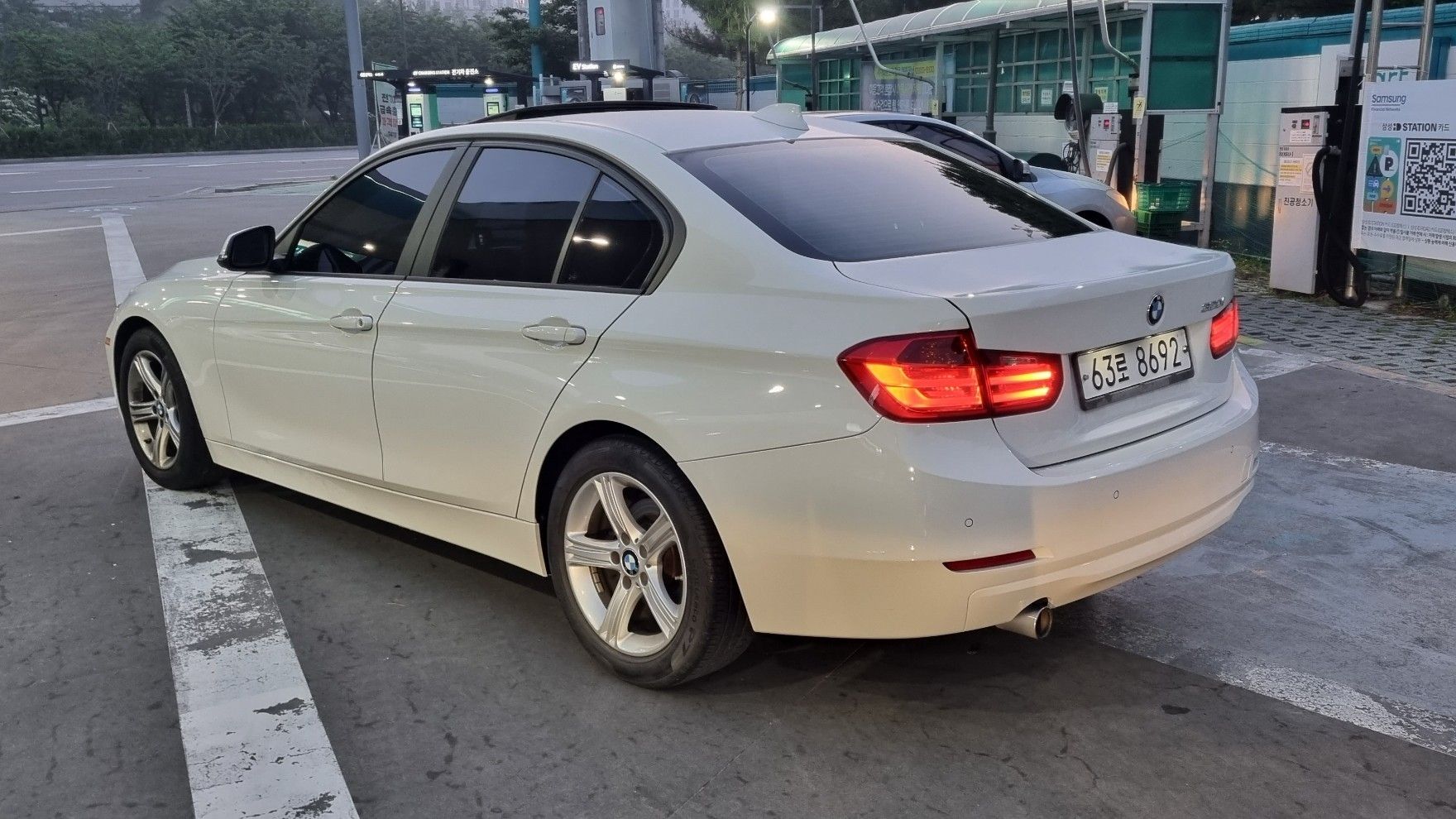 BMW 3-SERIES F30 2014