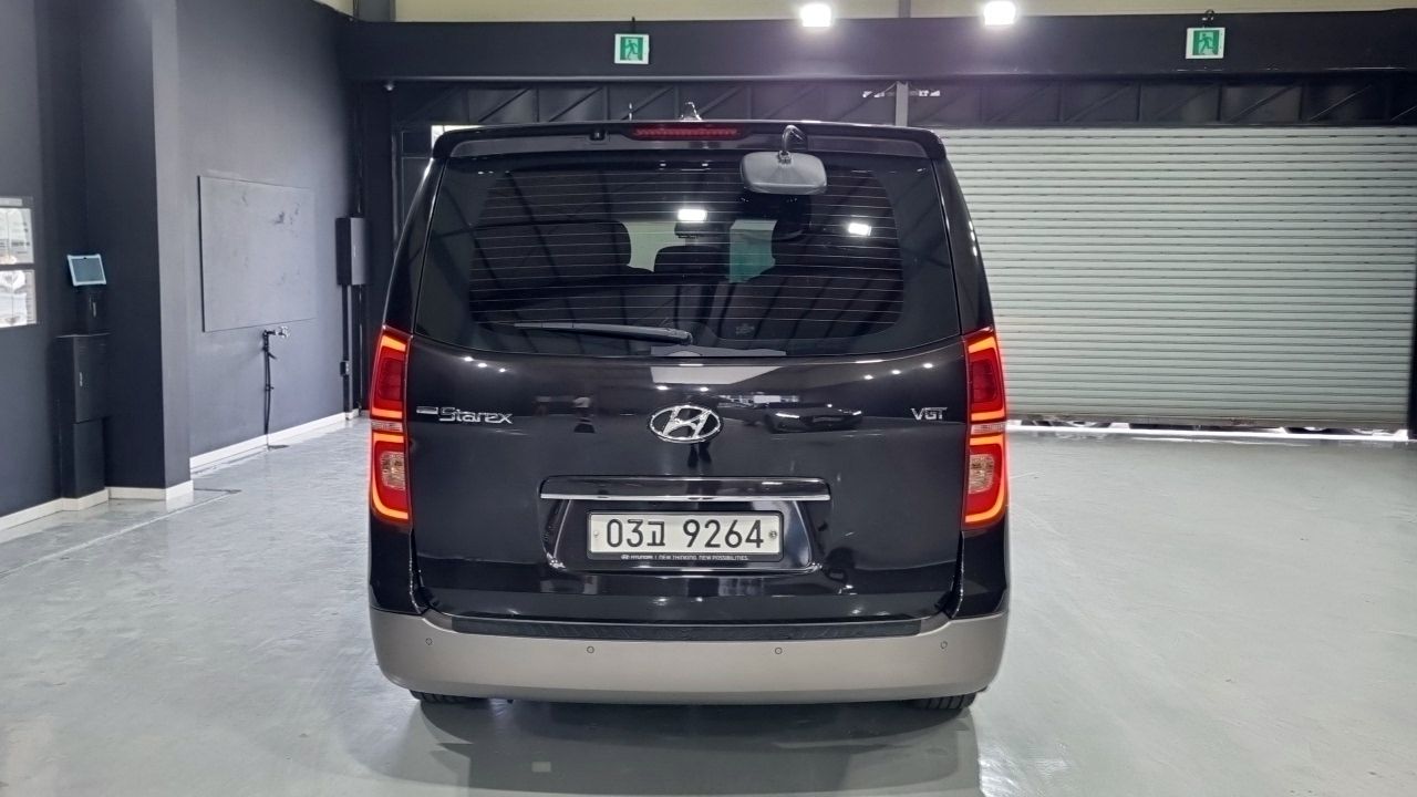HYUNDAI STAREX GRAND 2018