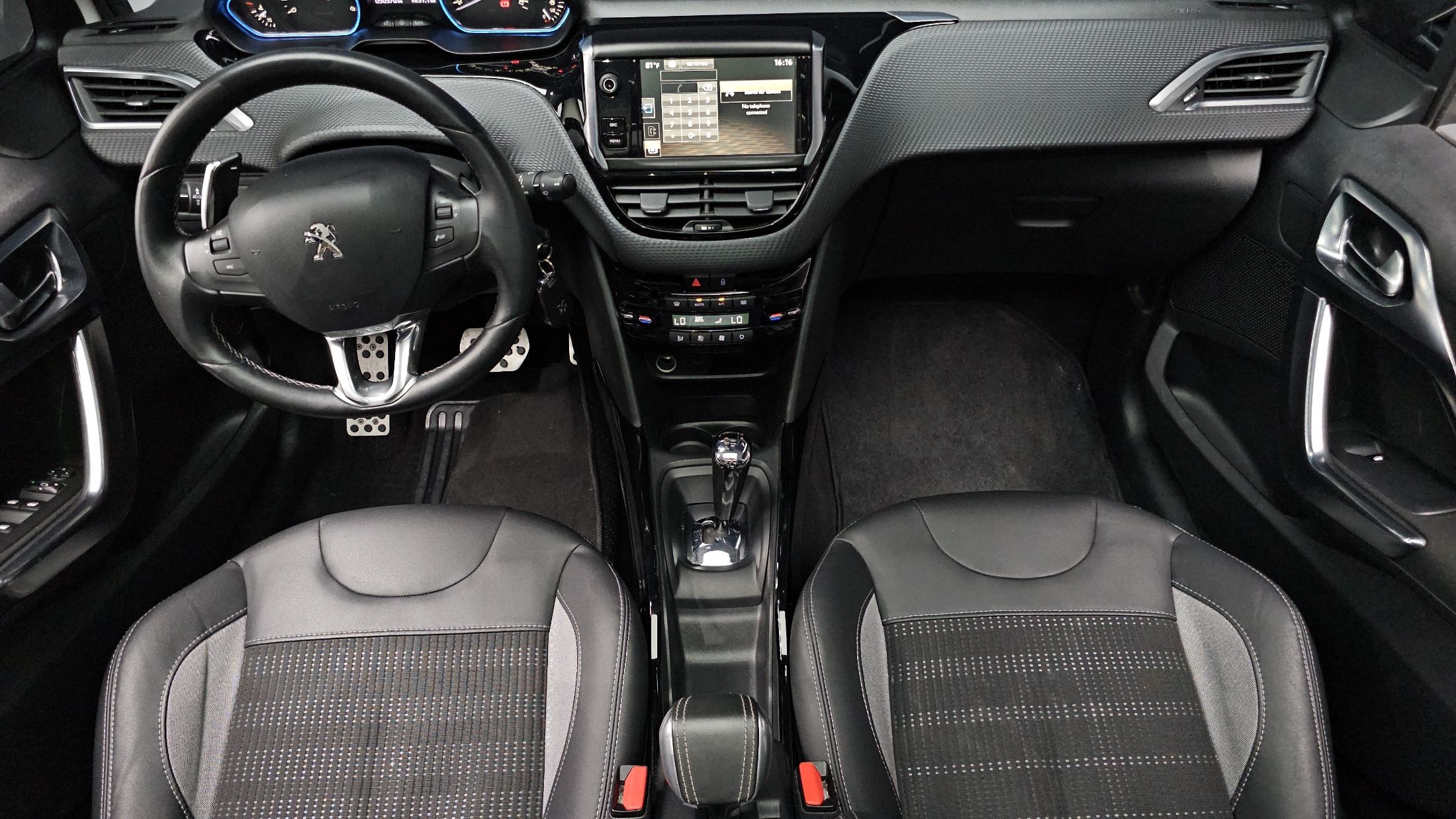 PEUGEOT 2008 2016