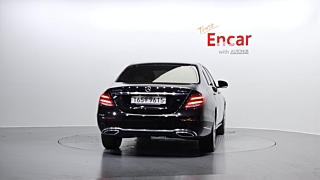MERCEDES BENZ E-CLASS W213 2020