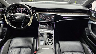AUDI A7 4K 2020