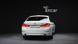 BMW 5-SERIES G30 2018