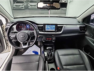 KIA STONIC 2017