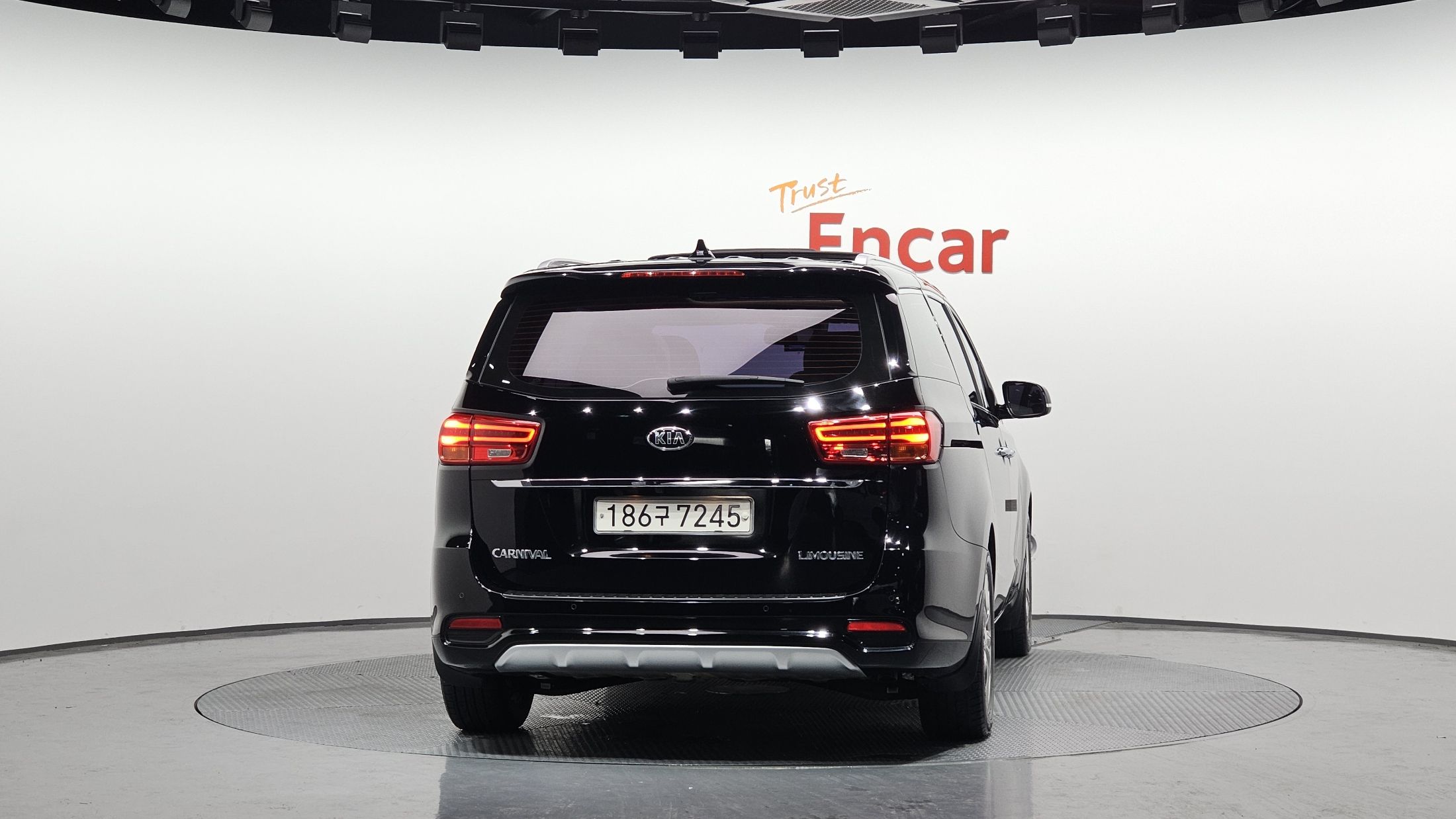 KIA CARNIVAL 2019