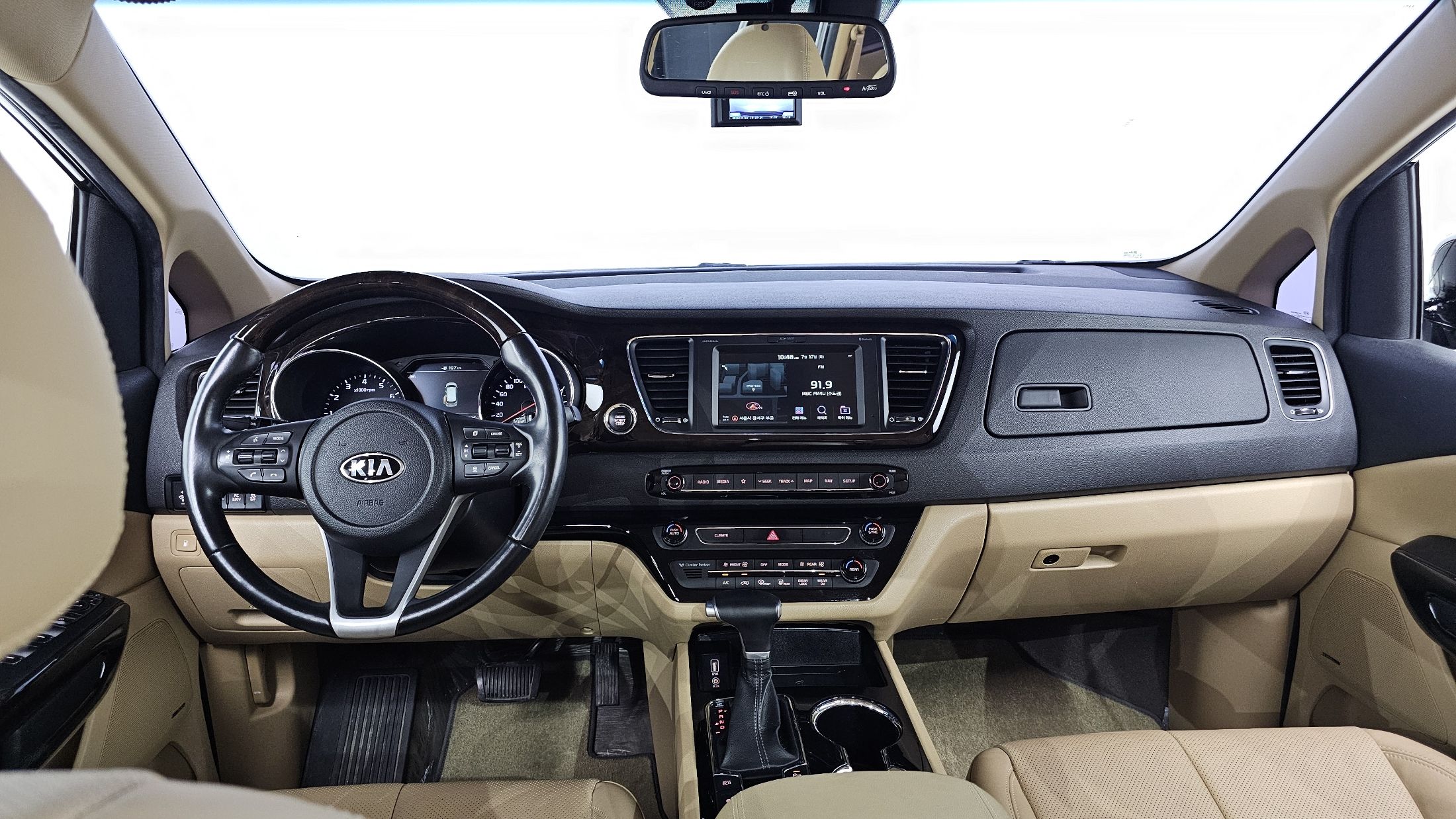 KIA CARNIVAL 2019