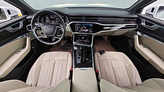 AUDI A6 C8 2023