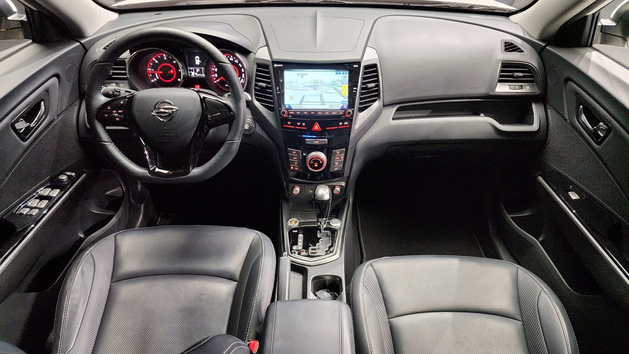SSANGYONG TIVOLI 2017