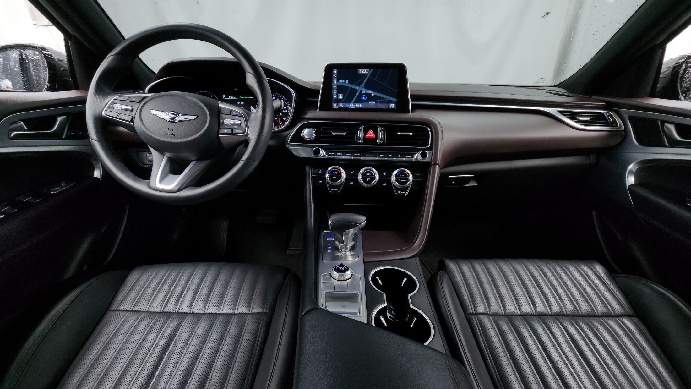 GENESIS G70 2020