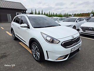 KIA NIRO 2016