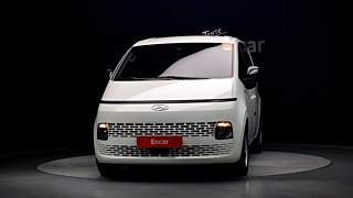 HYUNDAI STARIA  2023
