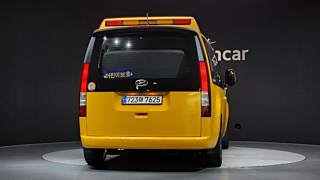 HYUNDAI STARIA 2023