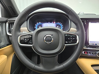 VOLVO S90 2024
