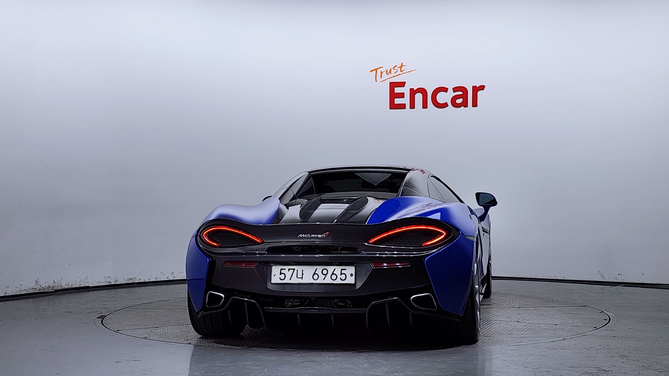 MCLAREN 570S 2018