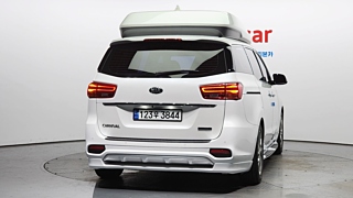 KIA CARNIVAL 2018