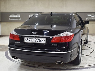 HYUNDAI GENESIS 2009